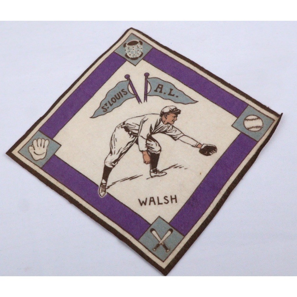 1914 Baseball Players Felt B18 Series Saint Louis Browns DEE WALSH White/Purple